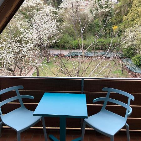 Blaues Zimmer Mit Grossem Balkon, Bad Ist Ein Traum, 50 Schritte Zum Radweg Am Main,Ideal For Short Stay Mainstockheim Εξωτερικό φωτογραφία